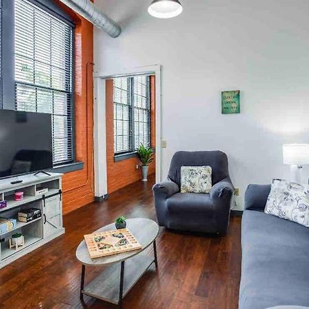 Ny Style Centric Loft With King Bed By Park Av. Daire Rochester Dış mekan fotoğraf