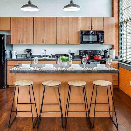 Ny Style Centric Loft With King Bed By Park Av. Daire Rochester Dış mekan fotoğraf